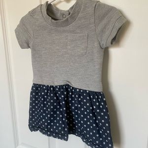 Gray Short Sleeve T-Shirt Dress Star Pattern Print / Baby Girl Spring + Summer